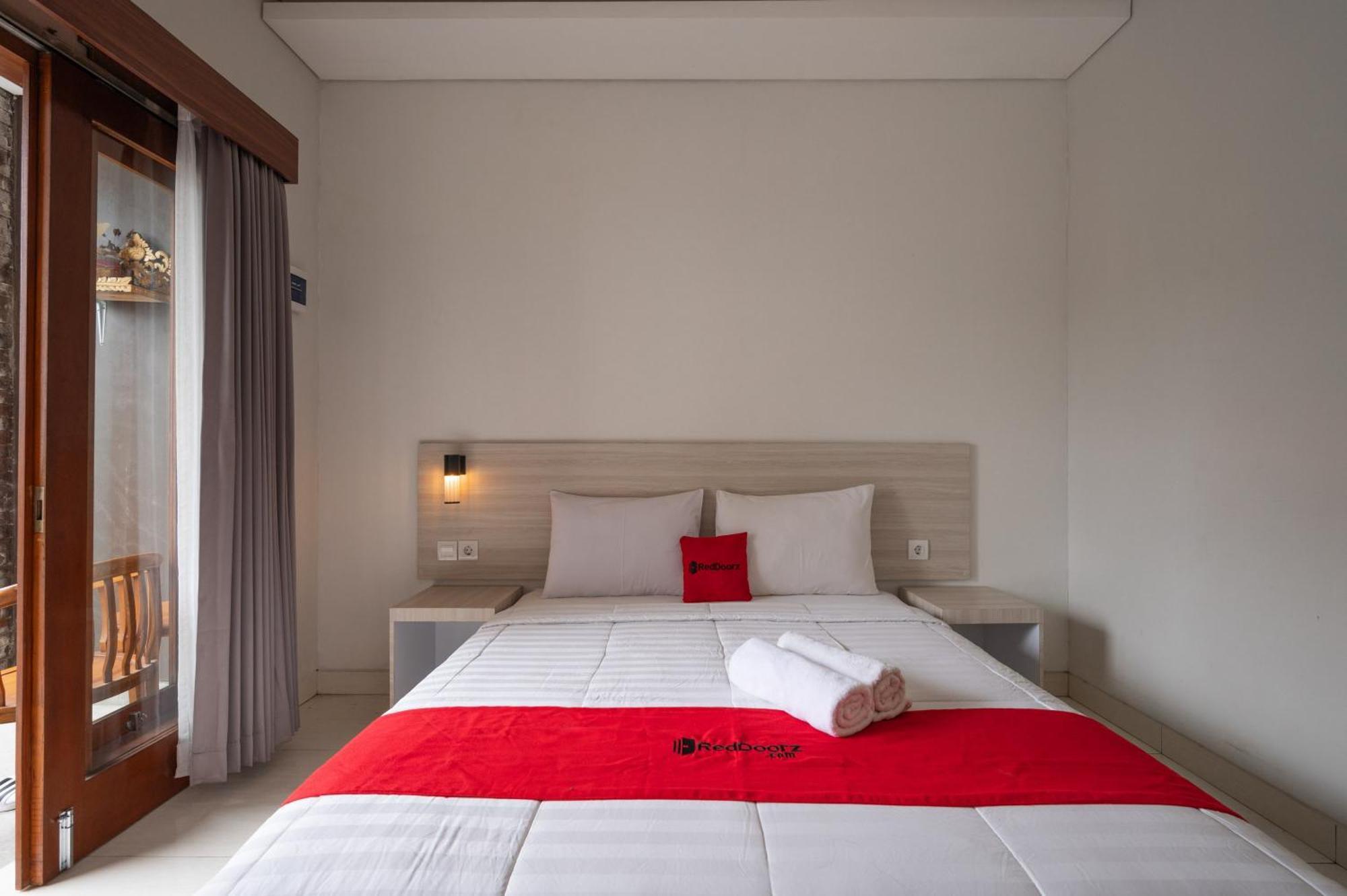 Reddoorz Plus At Yasa'S Living Denpasar Sanur  Ngoại thất bức ảnh