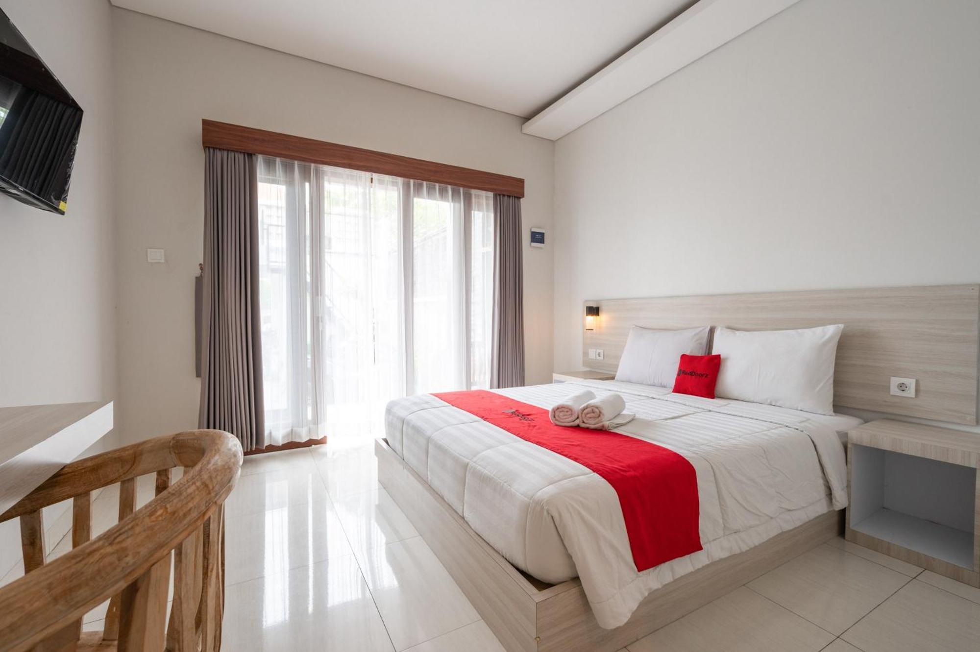 Reddoorz Plus At Yasa'S Living Denpasar Sanur  Ngoại thất bức ảnh
